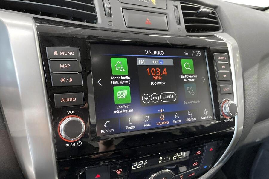 Nissan Navara vaihtoauto
