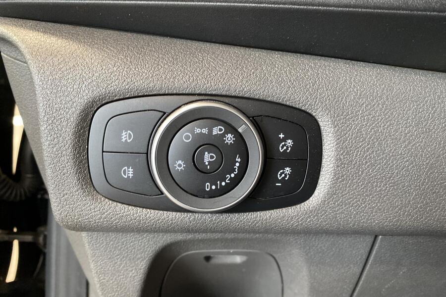 Ford Transit Custom vaihtoauto