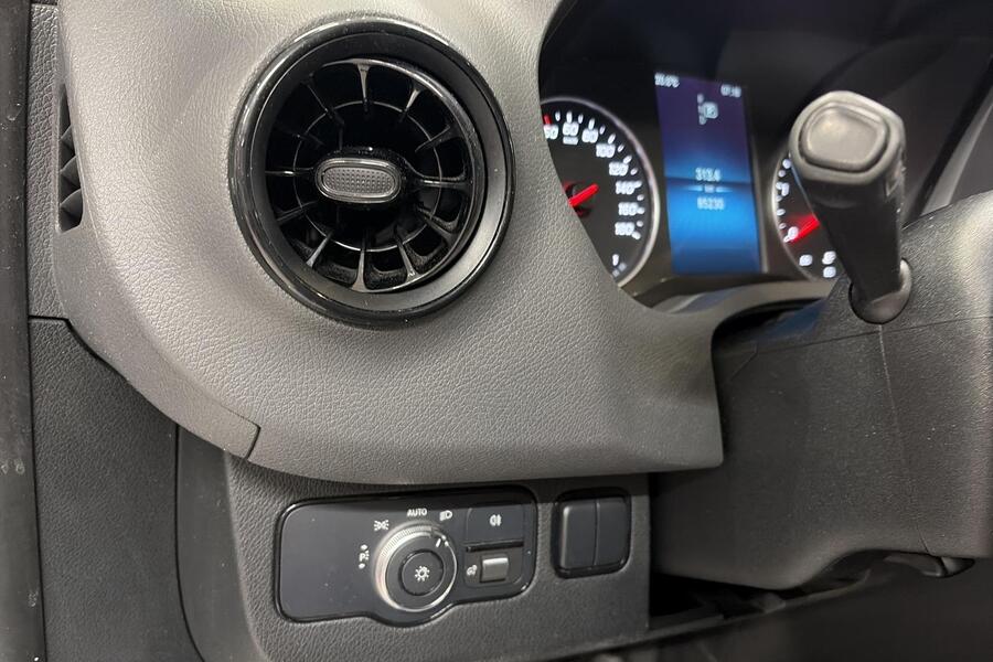 Mercedes-Benz Sprinter vaihtoauto