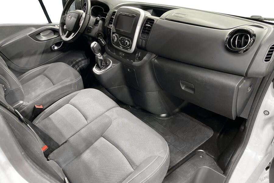 Nissan NV300 vaihtoauto