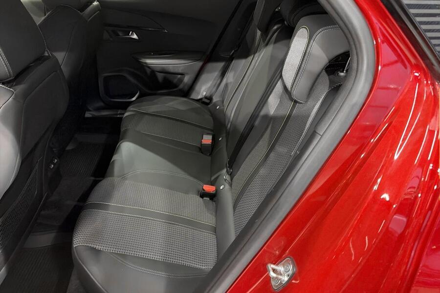 Peugeot e-2008 vaihtoauto