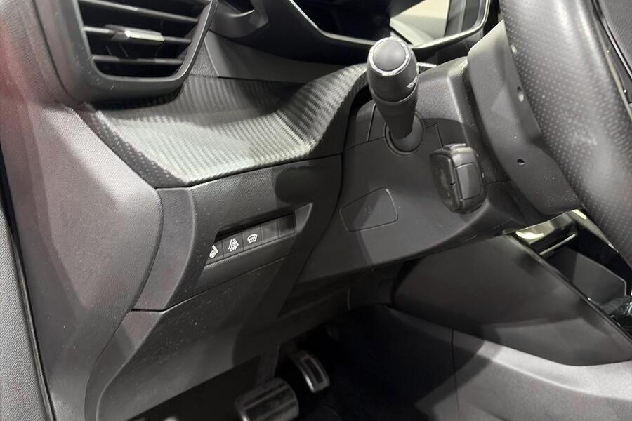 Peugeot e-2008 vaihtoauto