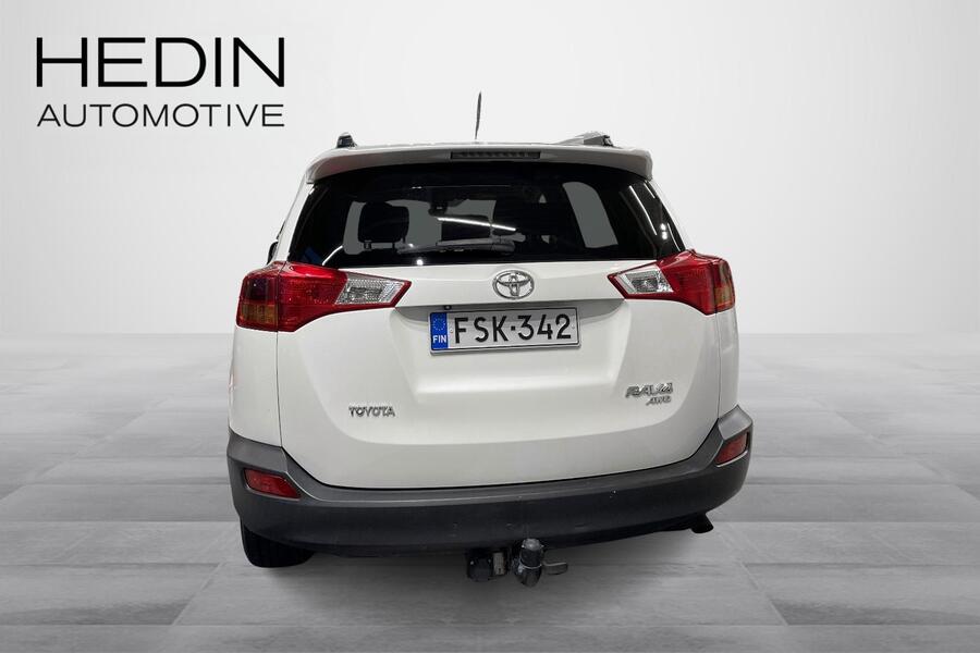 Toyota RAV4 vaihtoauto