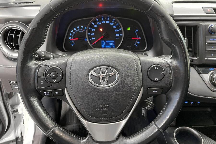 Toyota RAV4 vaihtoauto