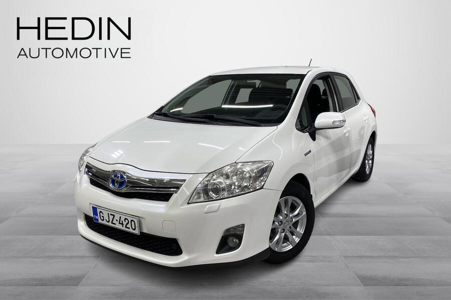 Toyota Auris vaihtoauto