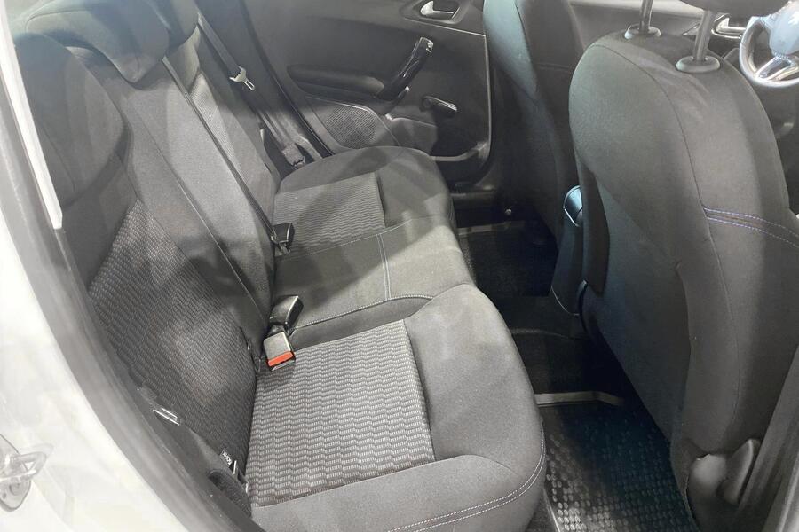 Peugeot 208 vaihtoauto