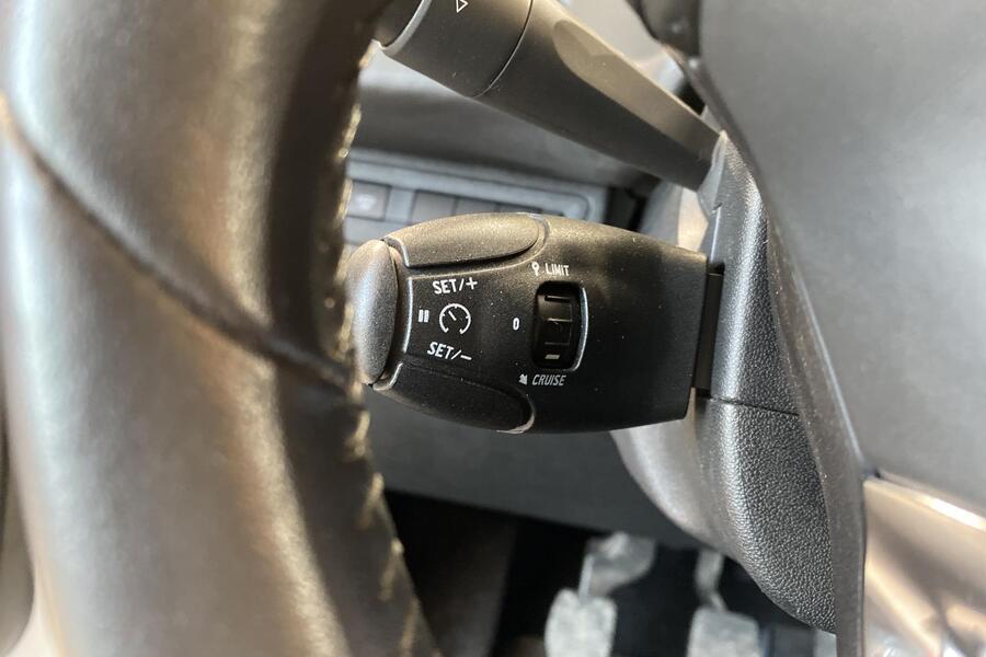 Peugeot 208 vaihtoauto