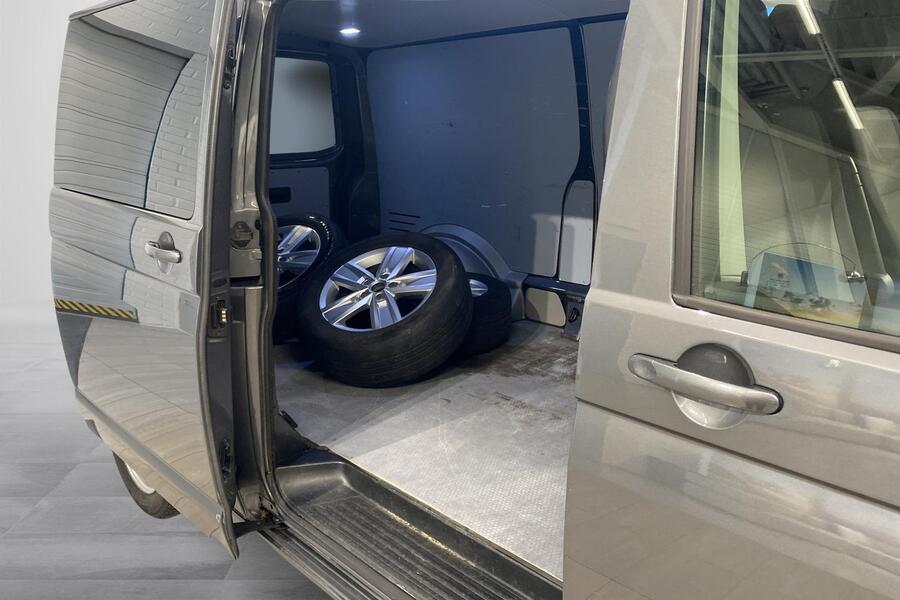 Volkswagen Transporter vaihtoauto