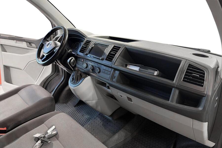 Volkswagen Transporter vaihtoauto