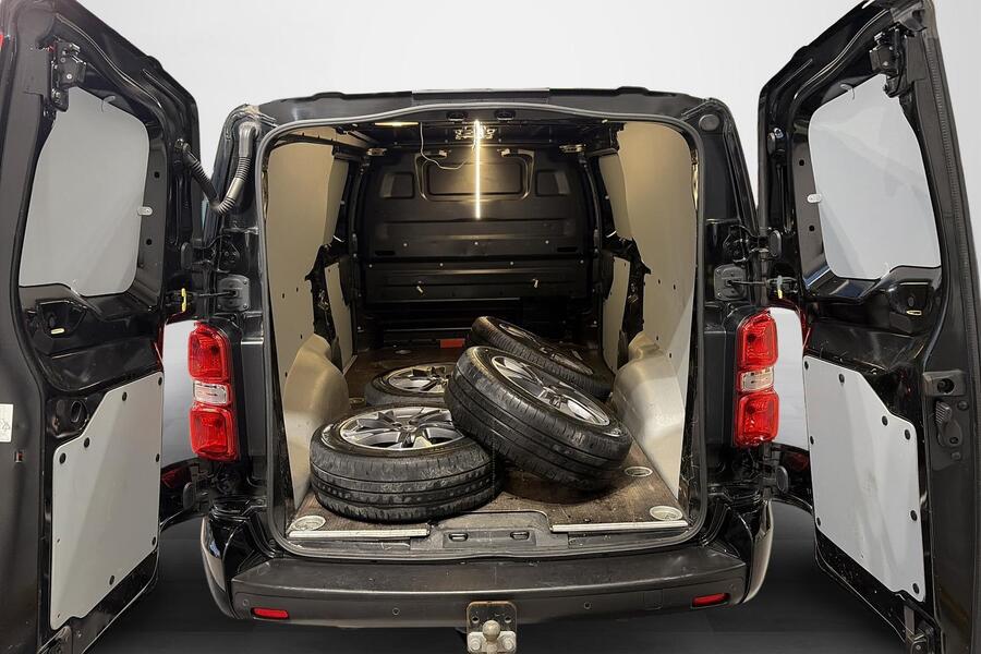 Opel Vivaro vaihtoauto