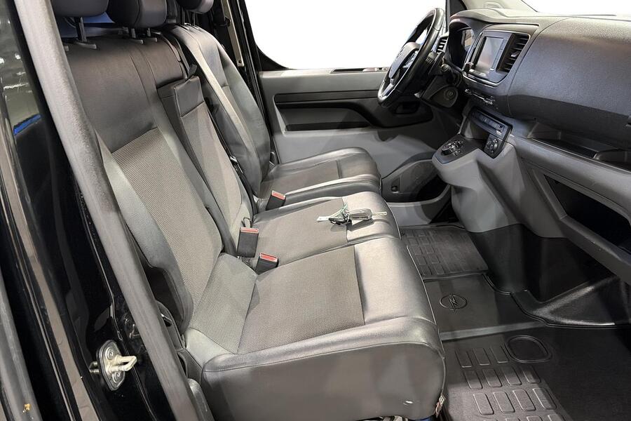 Opel Vivaro vaihtoauto