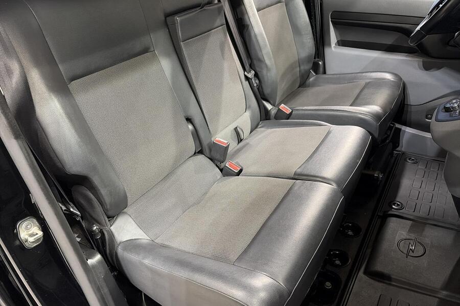 Opel Vivaro vaihtoauto