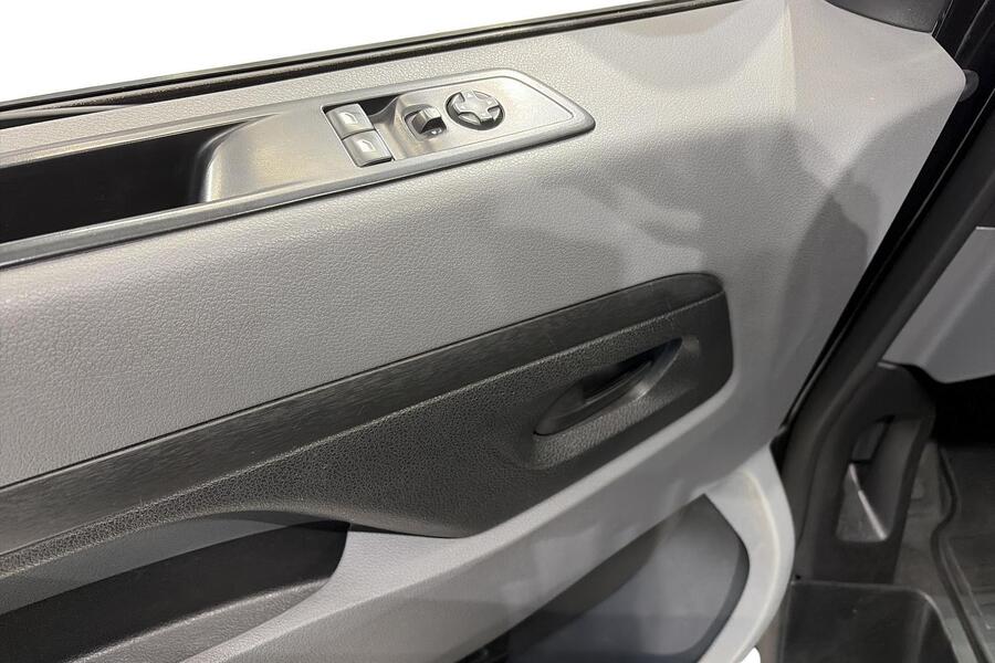 Opel Vivaro vaihtoauto