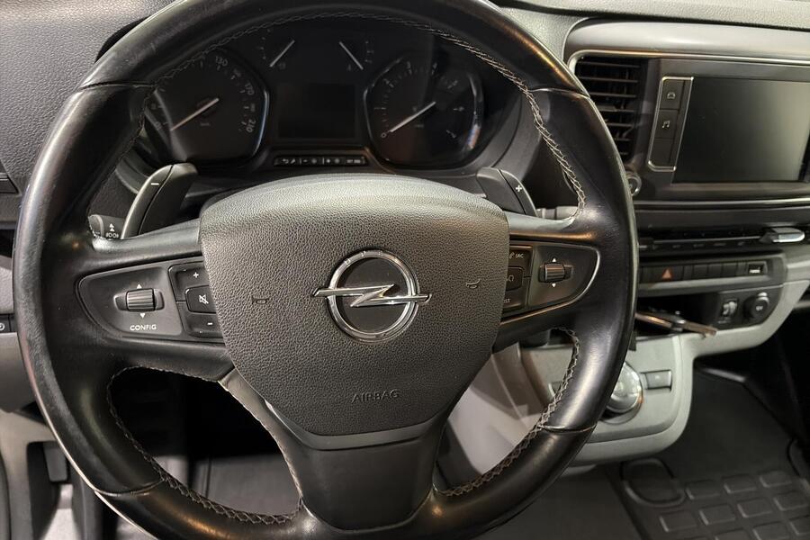 Opel Vivaro vaihtoauto