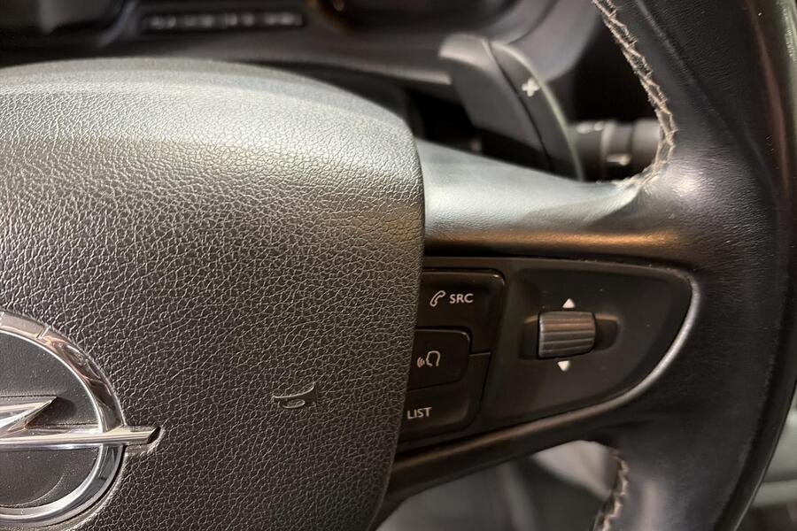 Opel Vivaro vaihtoauto