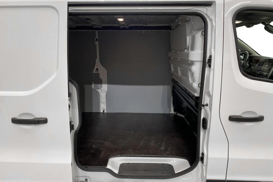 Nissan NV300 vaihtoauto