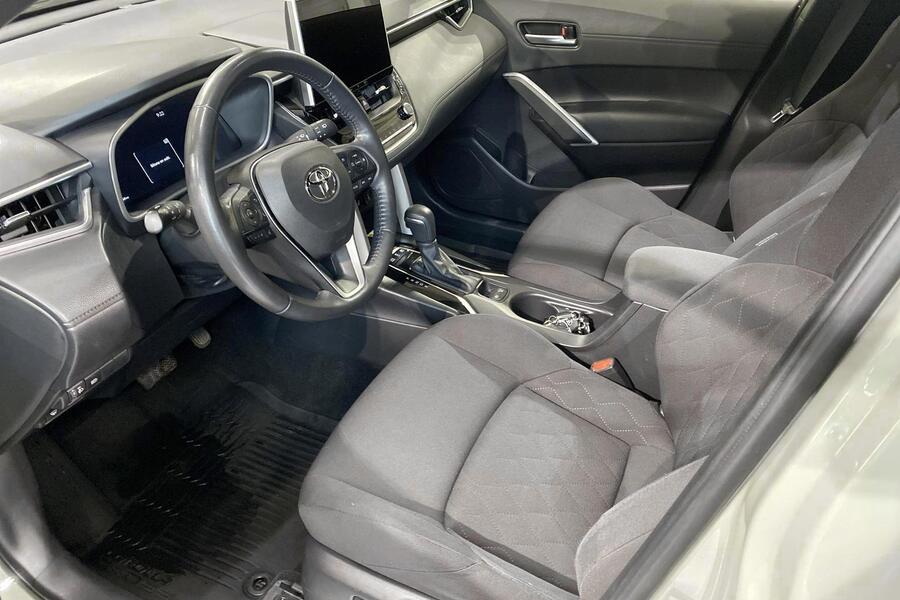 Toyota Corolla Cross vaihtoauto