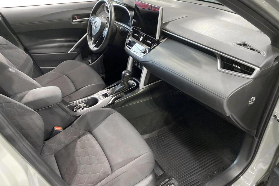 Toyota Corolla Cross vaihtoauto