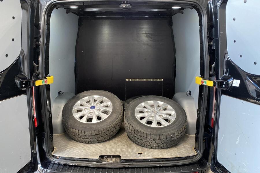 Ford Transit Custom vaihtoauto