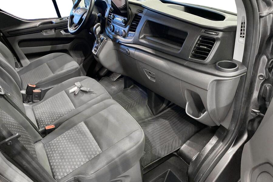 Ford Transit Custom vaihtoauto