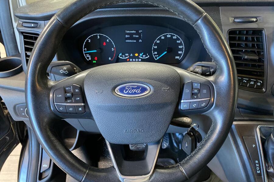 Ford Transit Custom vaihtoauto