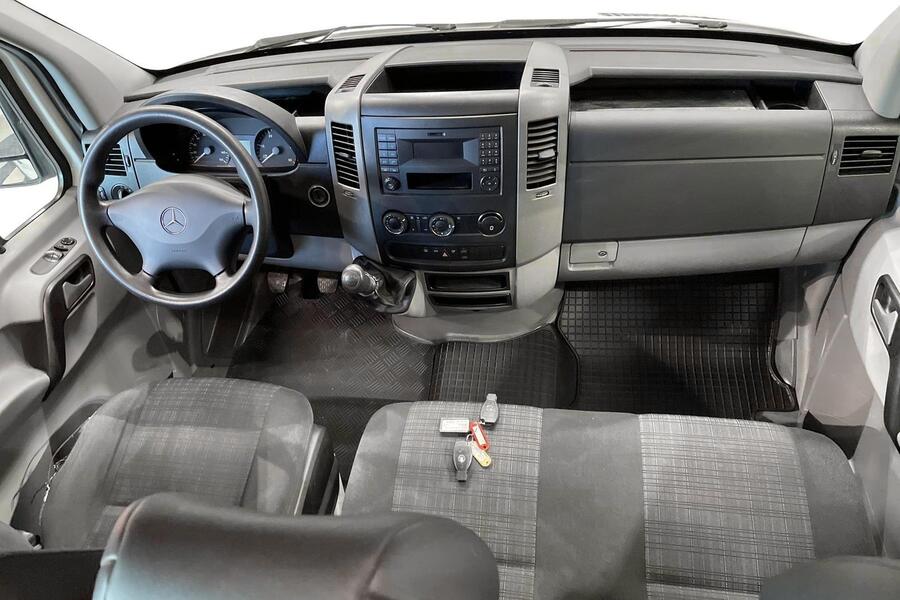 Mercedes-Benz Sprinter vaihtoauto