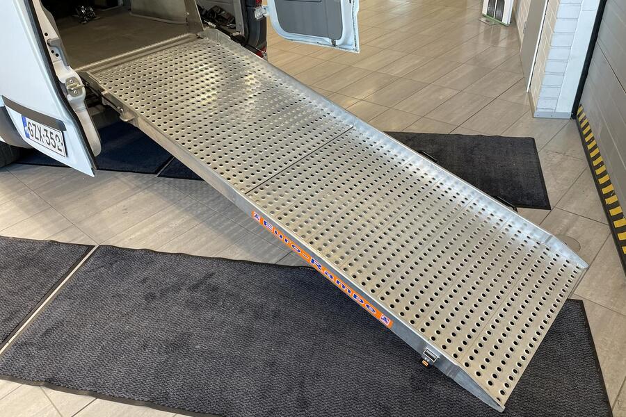 Mercedes-Benz Sprinter vaihtoauto