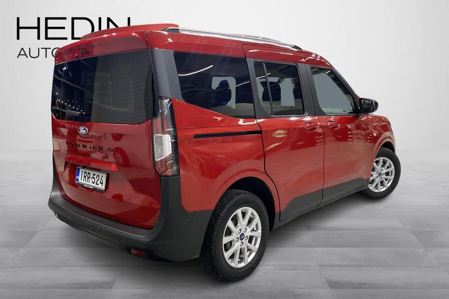 Ford Tourneo Courier vaihtoauto