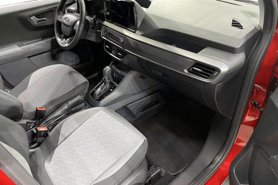 Ford Tourneo Courier vaihtoauto