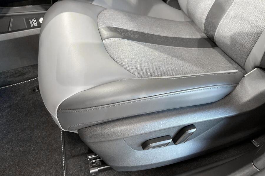 MG MGS5 EV vaihtoauto