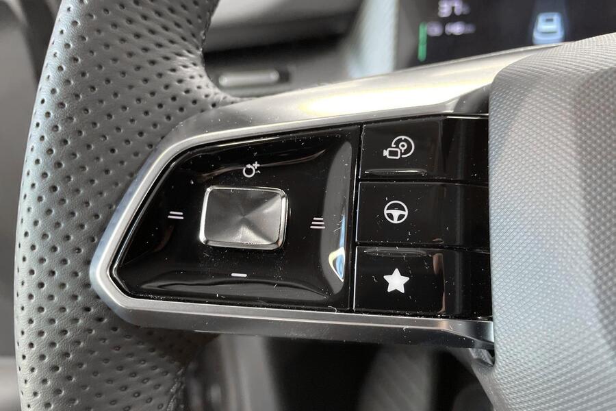 MG MGS5 EV vaihtoauto