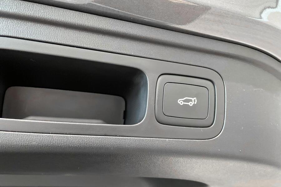 MG MGS5 EV vaihtoauto