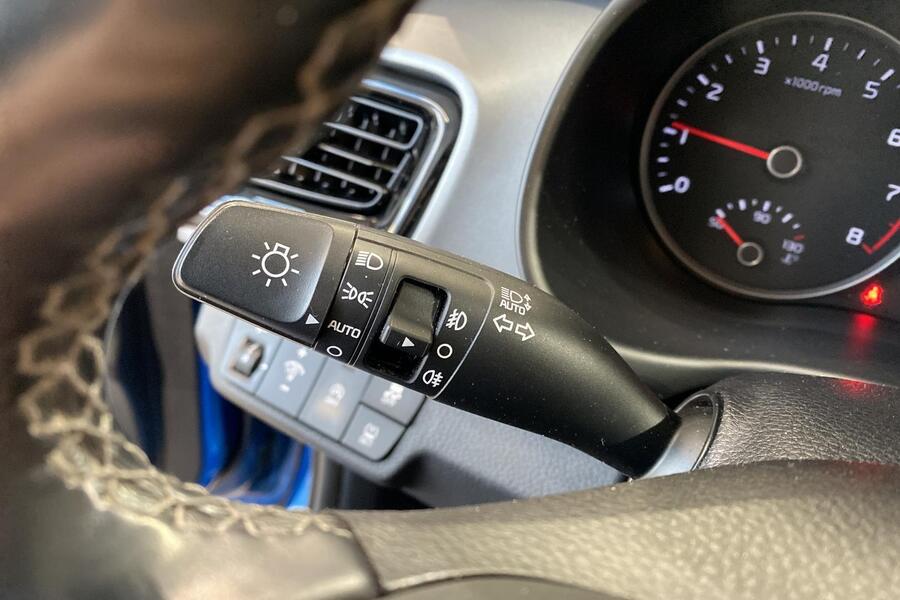 Kia Stonic vaihtoauto