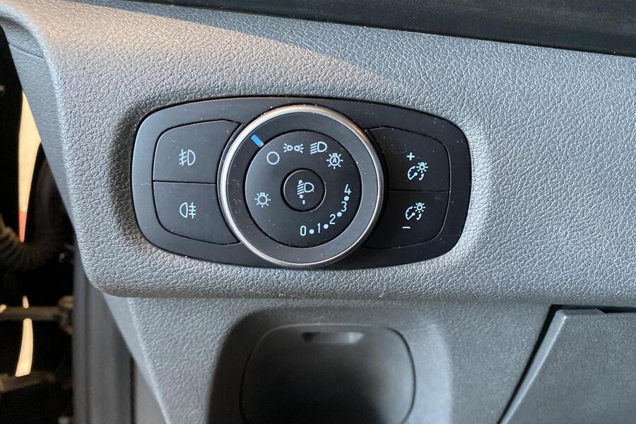 Ford Transit Custom vaihtoauto