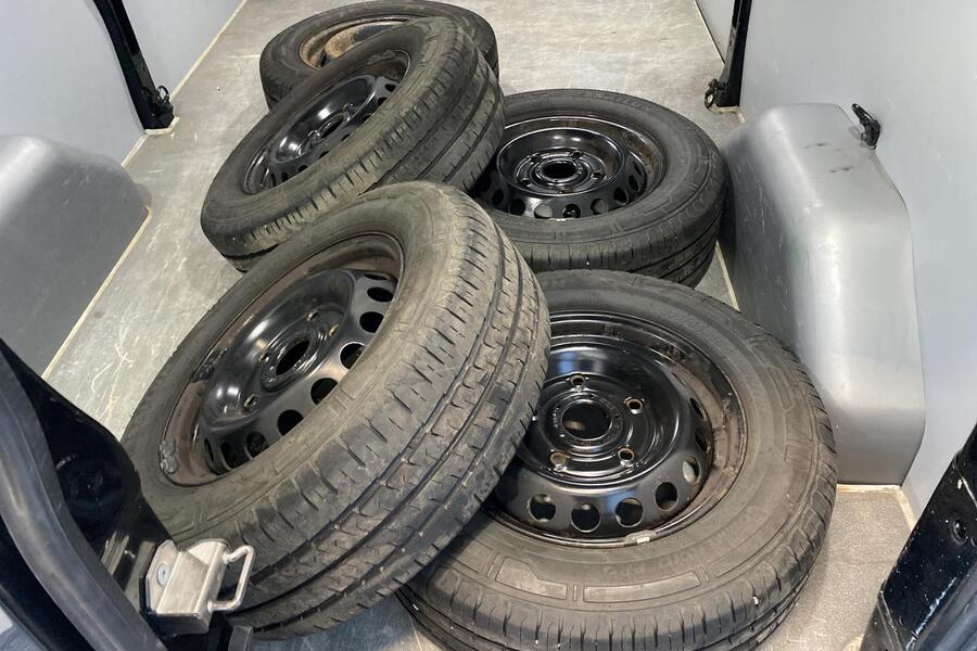 Ford Transit Custom vaihtoauto