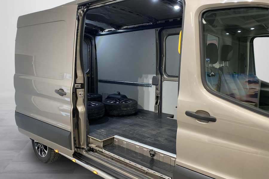 Ford Transit vaihtoauto