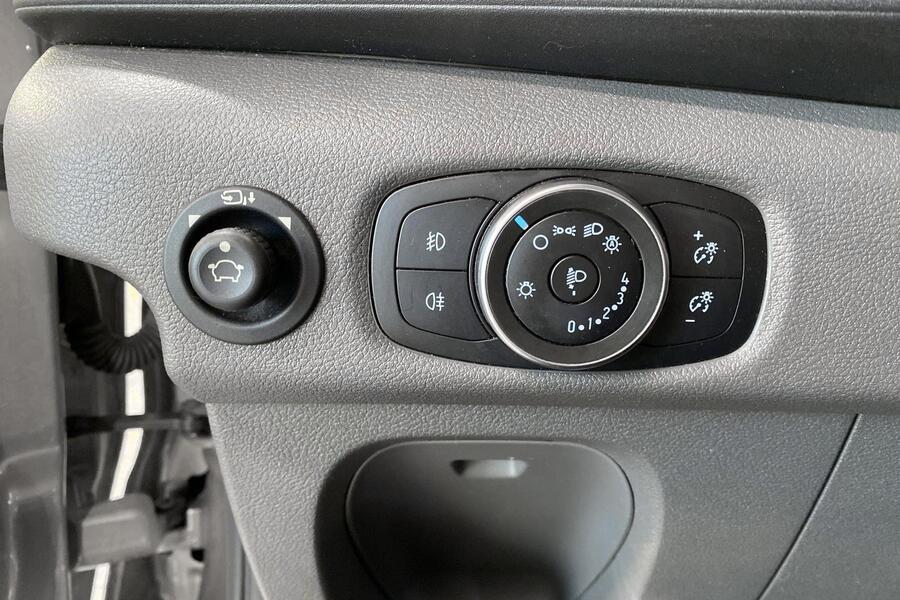 Ford Transit vaihtoauto