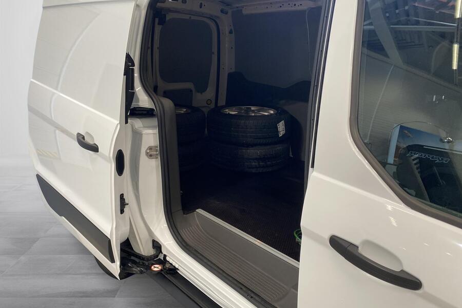 Ford Transit Connect vaihtoauto