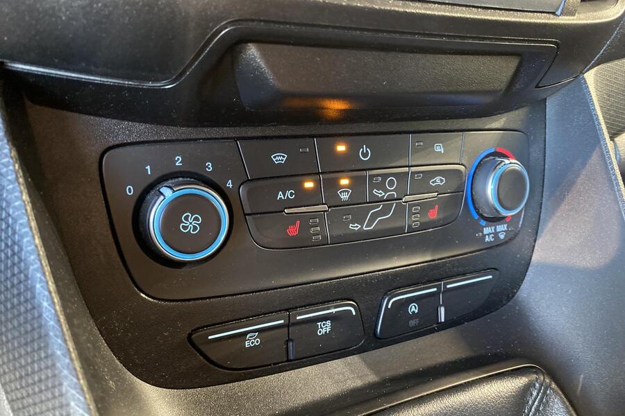 Ford Transit Connect vaihtoauto