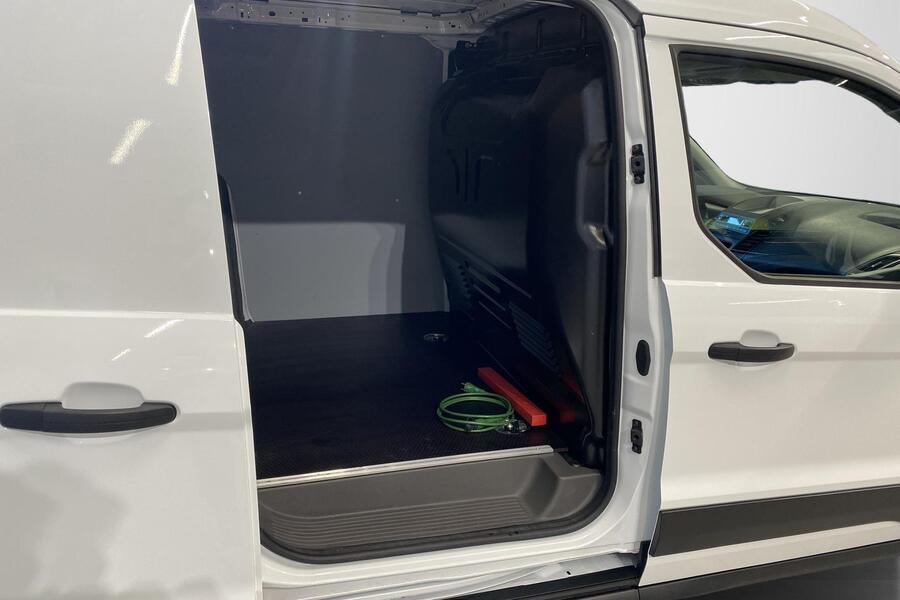 Ford Transit Connect vaihtoauto