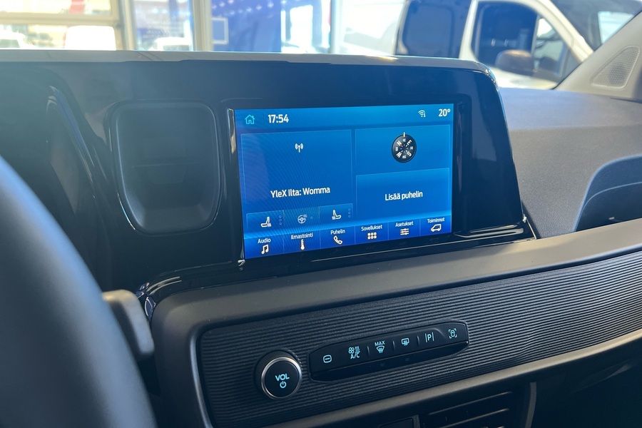 Ford Transit Courier vaihtoauto