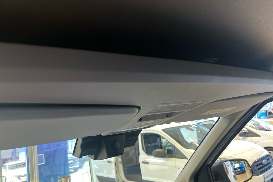 Ford Transit Courier vaihtoauto