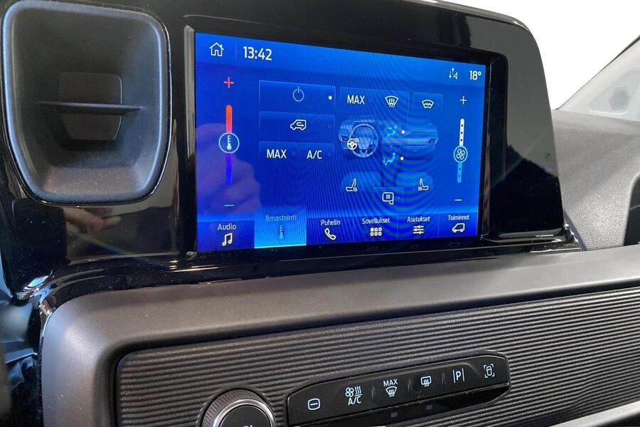 Ford Transit Courier vaihtoauto