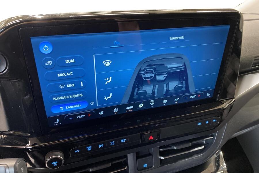 Ford Tourneo Custom vaihtoauto