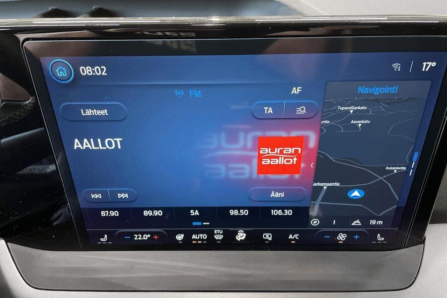 Ford Transit Courier vaihtoauto