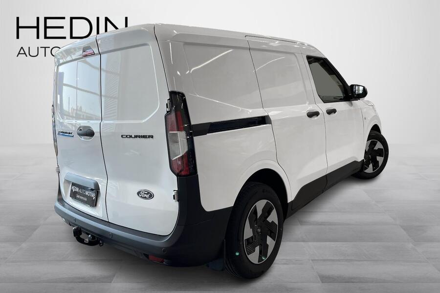 Ford Transit Courier vaihtoauto