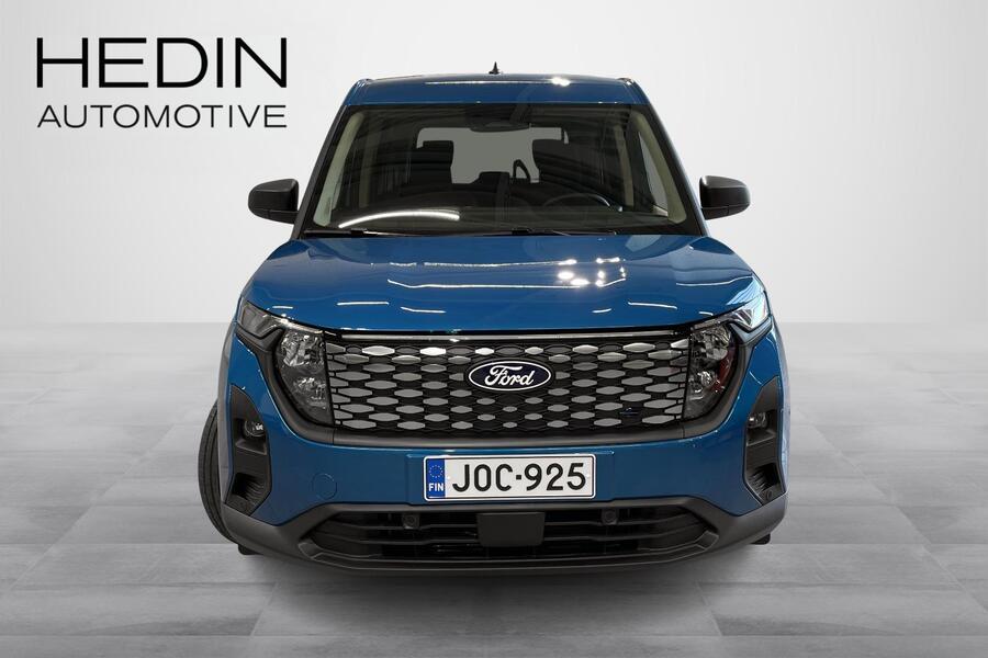 Ford Tourneo Courier vaihtoauto