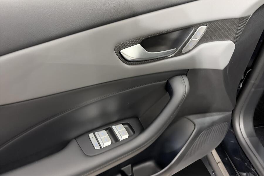 MG MGS5 EV vaihtoauto