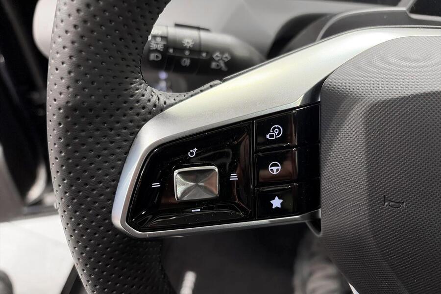 MG MGS5 EV vaihtoauto