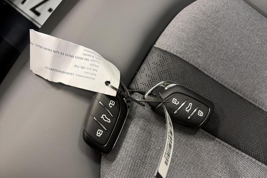 MG MGS5 EV vaihtoauto